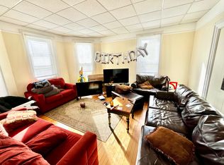 Varsity Management, Ann Arbor, MI 48104