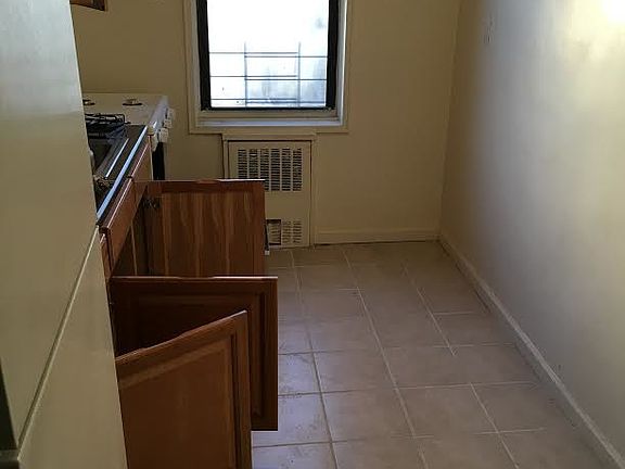 2nd image of 60 E 17th St APT 4H