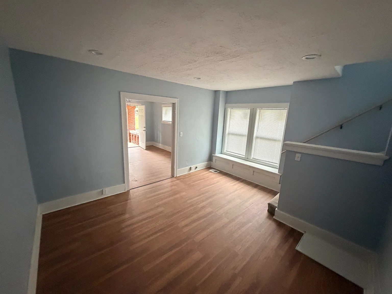 3 bed, 1358 sqft, $1,350 — Photo 3