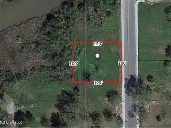 389 Lee St, Biloxi, MS 39530