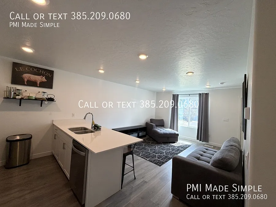 $$Move In Special$$ Spacious & Bright 3br Home In Magna! — Photo 3