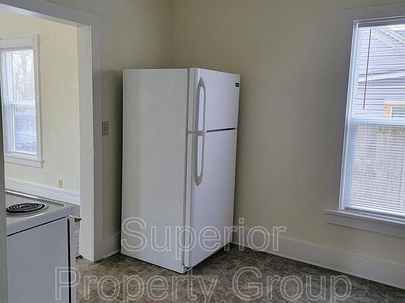 3rd image of 334 Park Ave