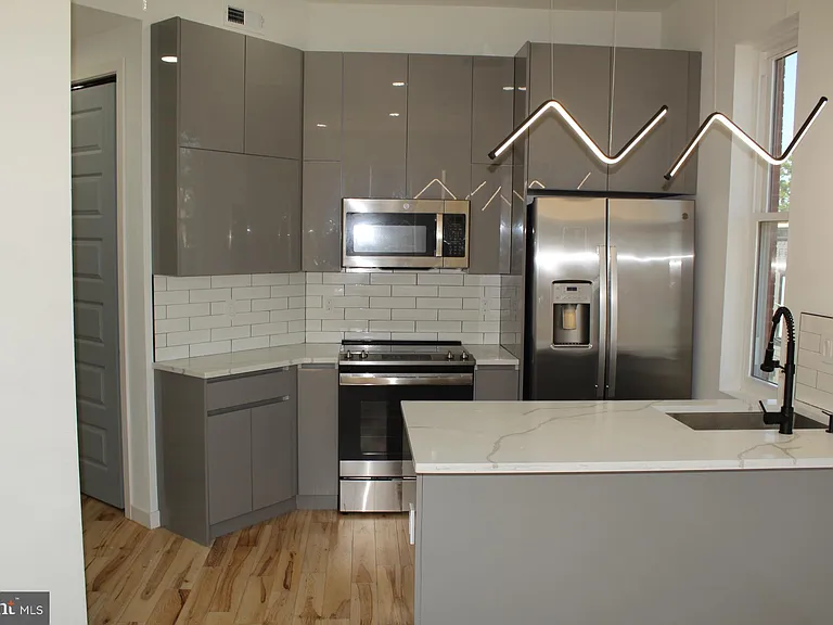 3017 Ridge Ave #C — Photo 11