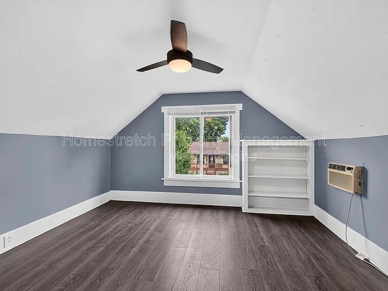 4446 Itaska St — Photo 22