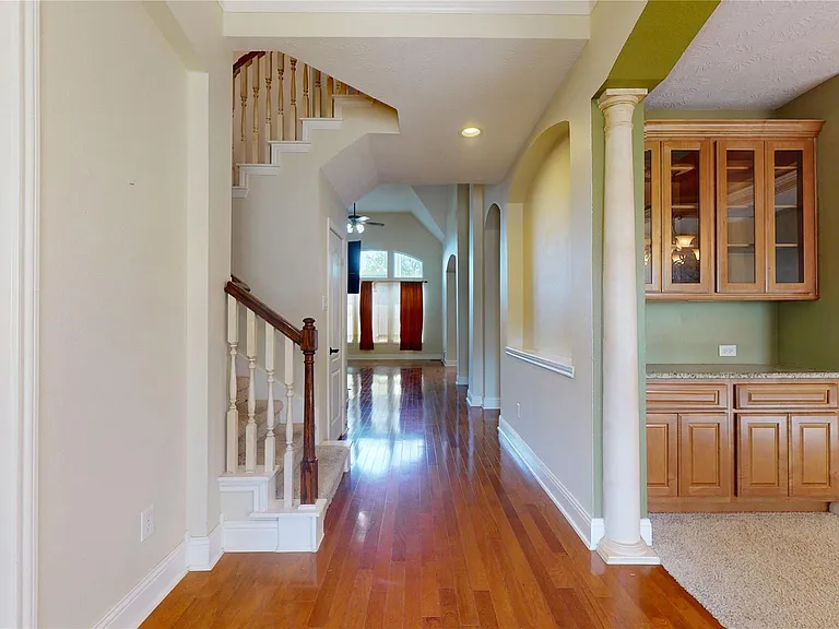 8538 Sunrise Meadow Ln — Photo 5
