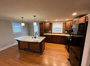 8490 Salt Springs Rd, Manlius, NY 13104