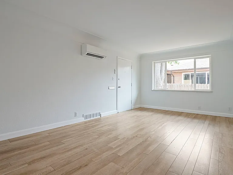 UPPER LIVING ROOM