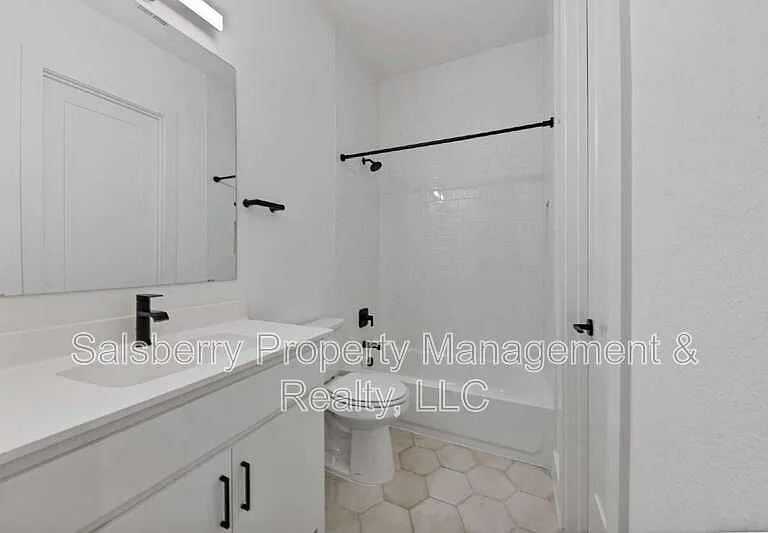 1790 Coopers Hawk Dr — Photo 30