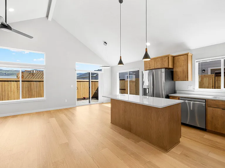 223 Talent Ave #A — Photo 14