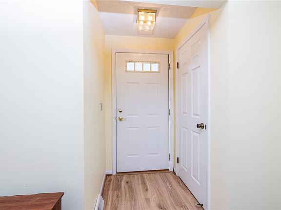 3rd image of 37 Overview Cir