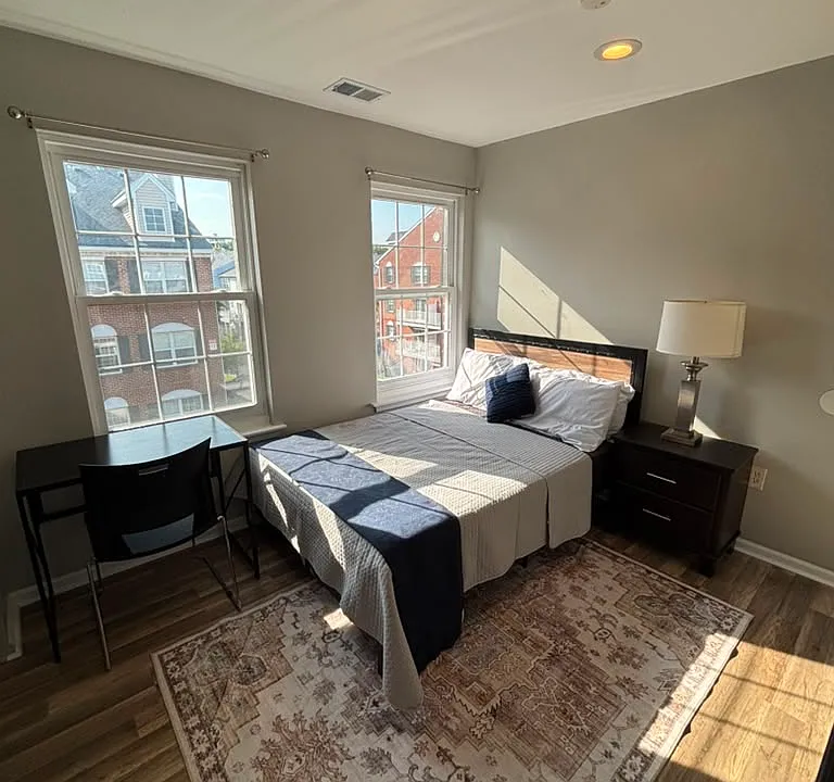 38 Marrow St
