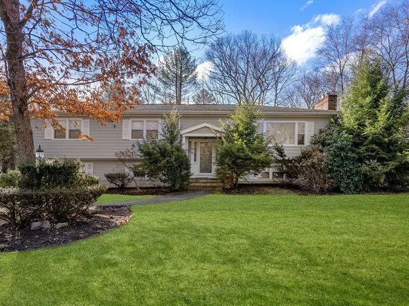 9 Cosma Rd, Easton, MA 02356