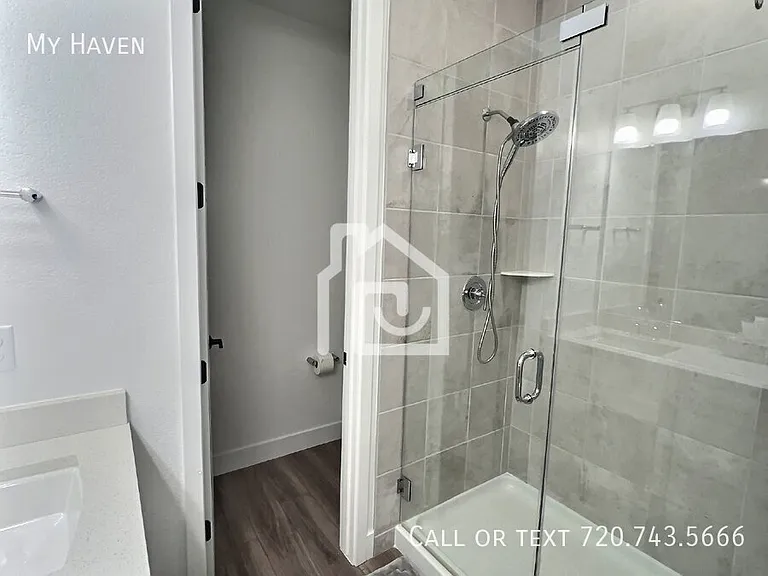 2811 W 69th Ave — Photo 14