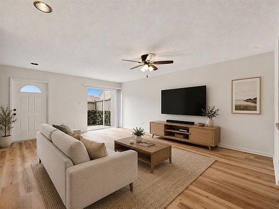 4th image of 7906 TANGERINE DRIVE