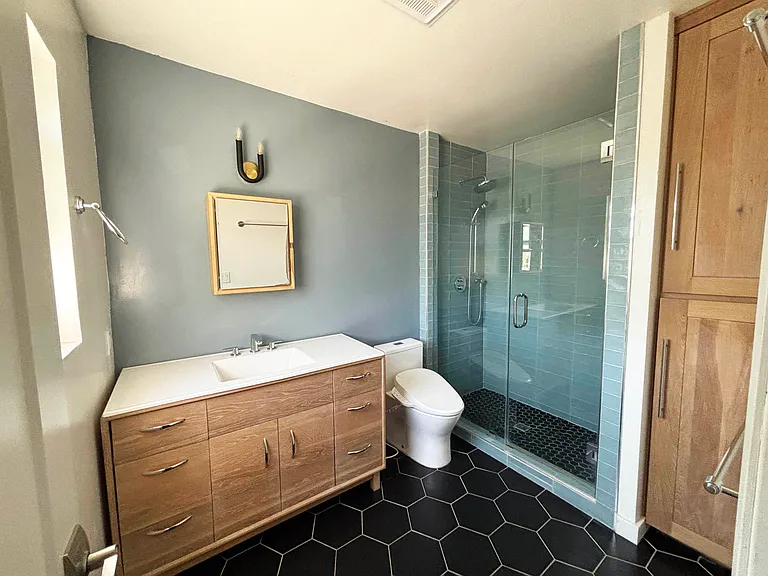 5931 Comey Ave — Photo 16