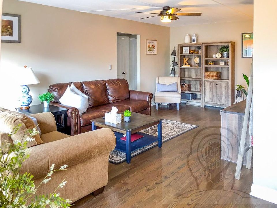 1st image of 7117 W 93rd St APT 304