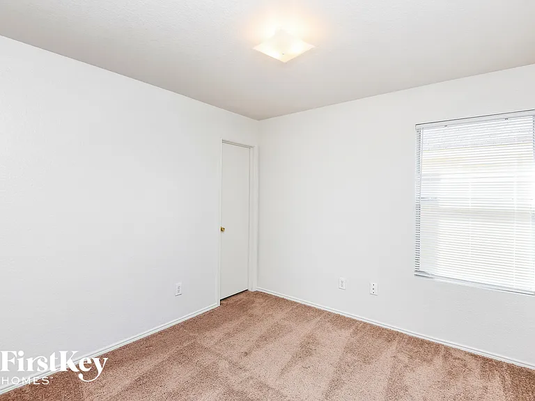 6624 Meadow Way Ln — Photo 13