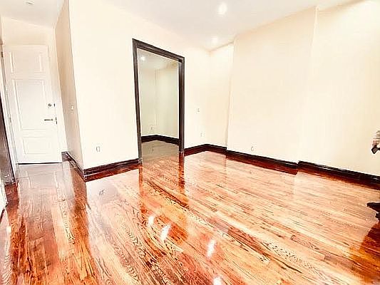 4th image of 724 Nostrand Ave #2