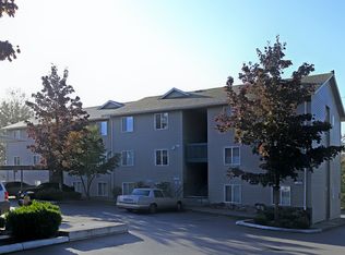 Ridgeline Apartments Assigned Parking and In-Unit Washer & Dryer, Everett, WA 98204