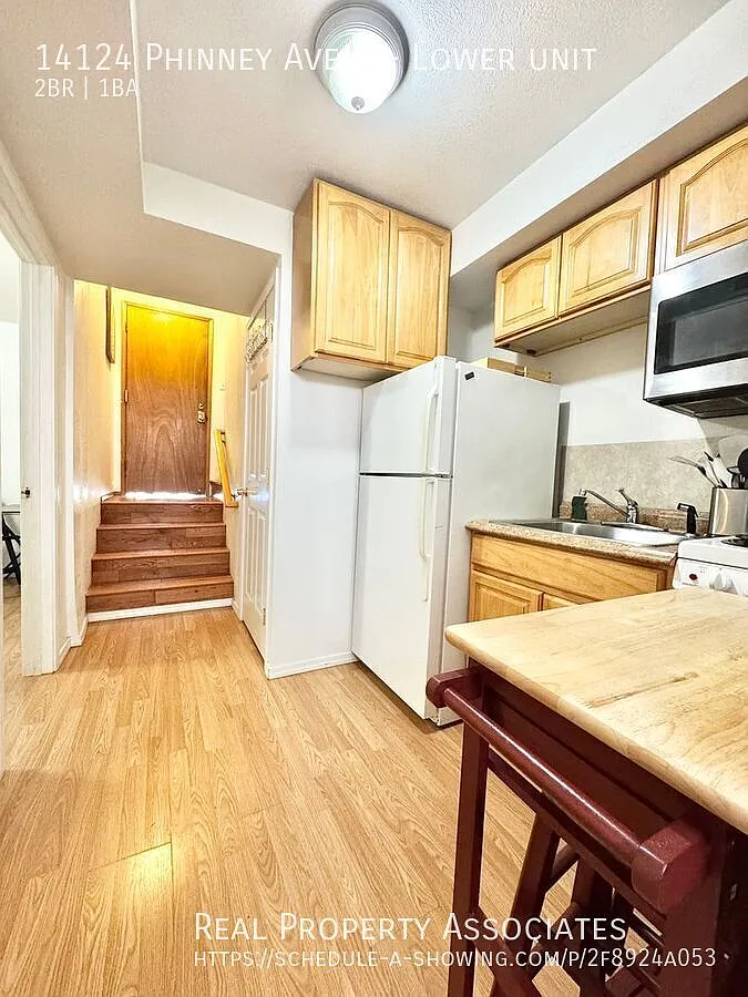 2 bed, 550 sqft, $1,400 — Photo 3