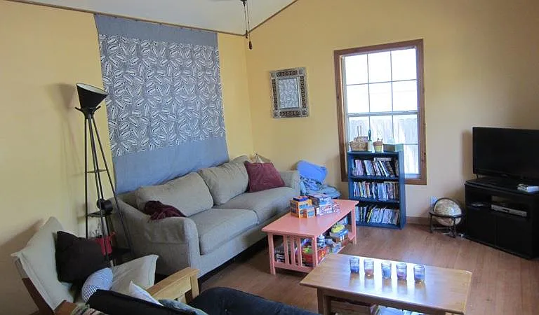 4703 Harmon Ave — Photo 3