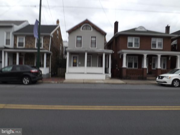 210-212 S 2nd St, Saint Clair, PA 17970