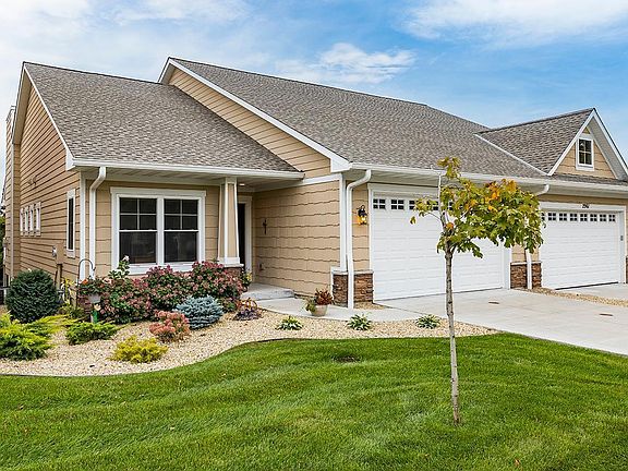 4th image of 2951 Highwood Dr