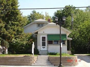 1st image of 698 White Bear Ave N