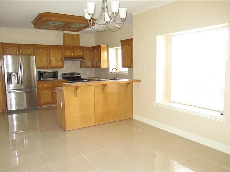 3307 Santa Teresa — Photo 9
