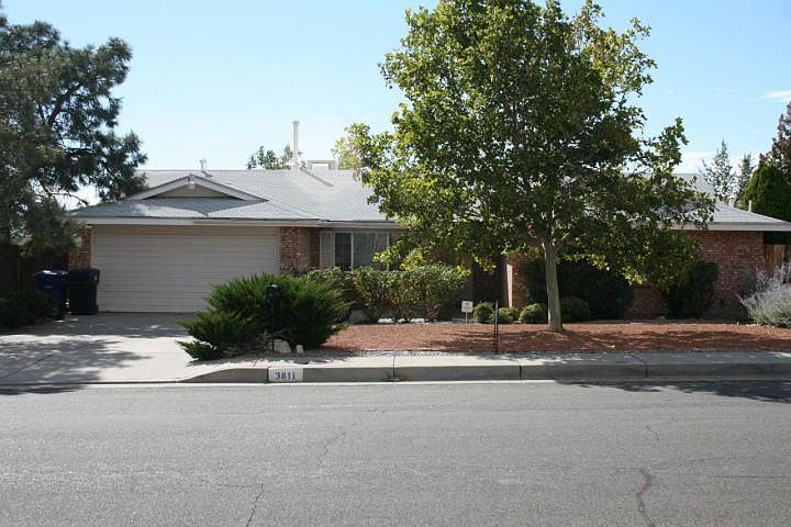 1st image of 3811 La Charles Dr NE