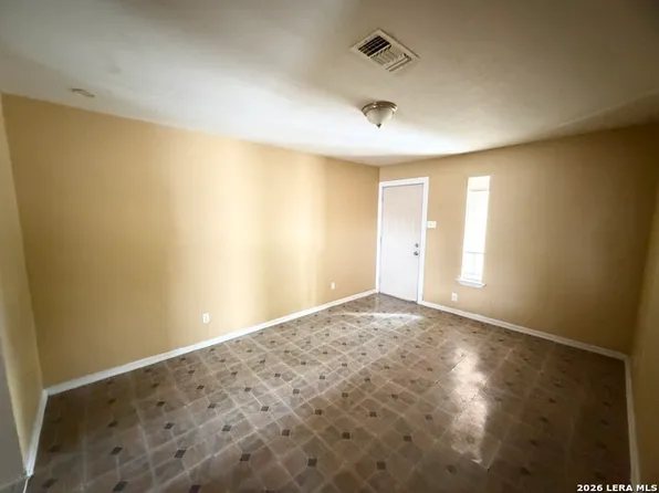 115 Victor St #4, San Antonio, TX 78209