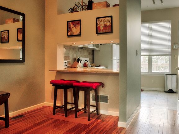 Breakfast Bar