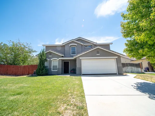 1832 Hart St, Lancaster, CA 93534