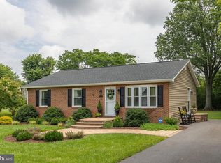 210 Wythe Ave, Stephens City, VA