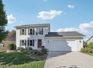 718 Traveler Ln, Madison, WI 53718