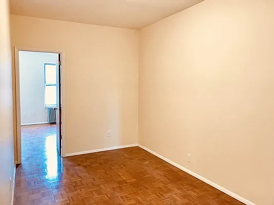 Rented by Signature Spaces NYC Corp | media 6