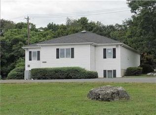 33 Ronald Reagan Blvd, Warwick, NY 10990