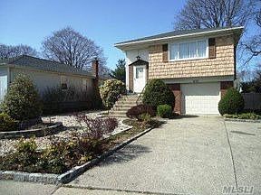 2nd image of 673 Saint Lukes Pl