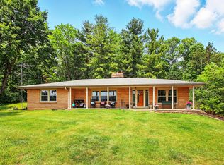 2590 Ross Ln, Springfield, OH 45502