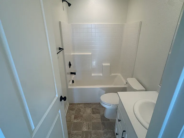 5161 Rowel St — Photo 26