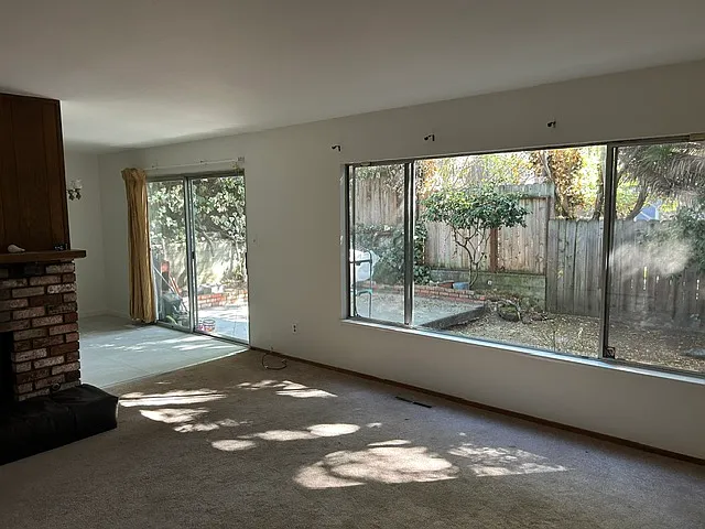 3 bed, 1800 sqft, $3,550 — Photo 2