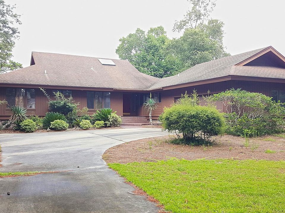 1st image of 73 Toppin Dr
