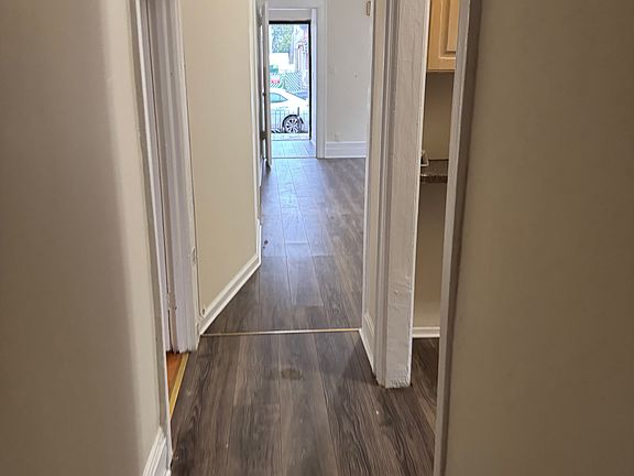 3rd image of 120 Th St #1