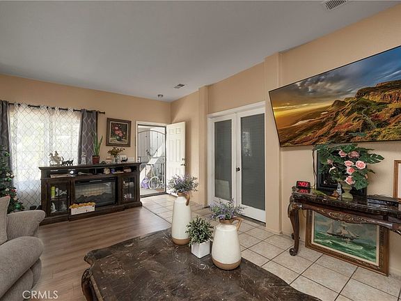 3rd image of 43714 Amazon St