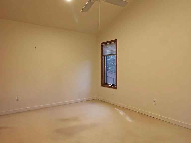 6872 Melrose Dr — Photo 45