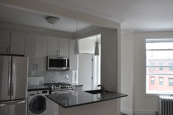 Rented by Sector Property Group | media 26