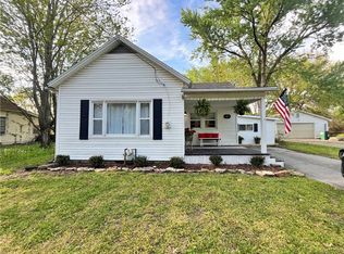 103 E Lanyon St, Frontenac, KS 66763
