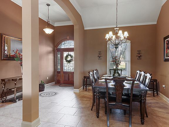 4th image of 6307 Royal Lake Estates Ave