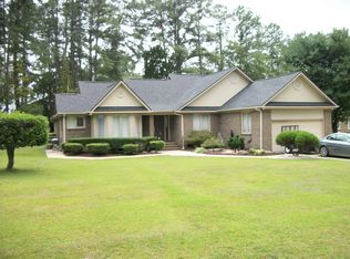 928 Castle Hayne Rd, Fayetteville, NC 28303