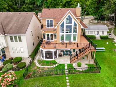 3564 N Bay View Rd, Angola, IN, 46703